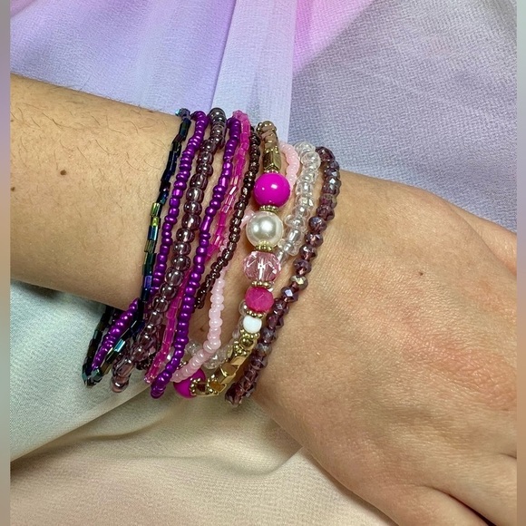 Royal Raspberry Beaded Bracelet Stack with Elastic OS - Picture 5 of 7